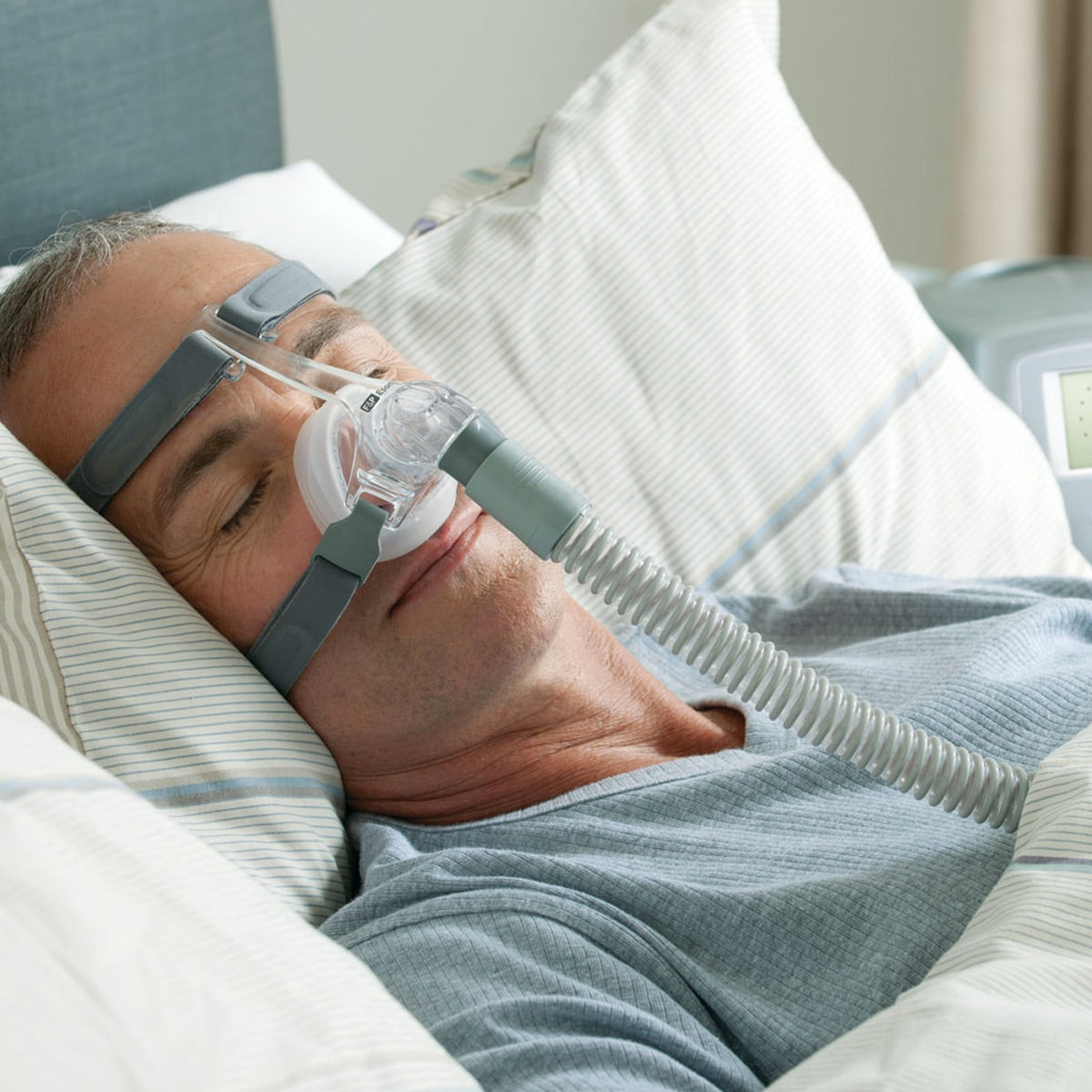 F&P Eson Nasal CPAP Mask with Headgear 缩略图 2
