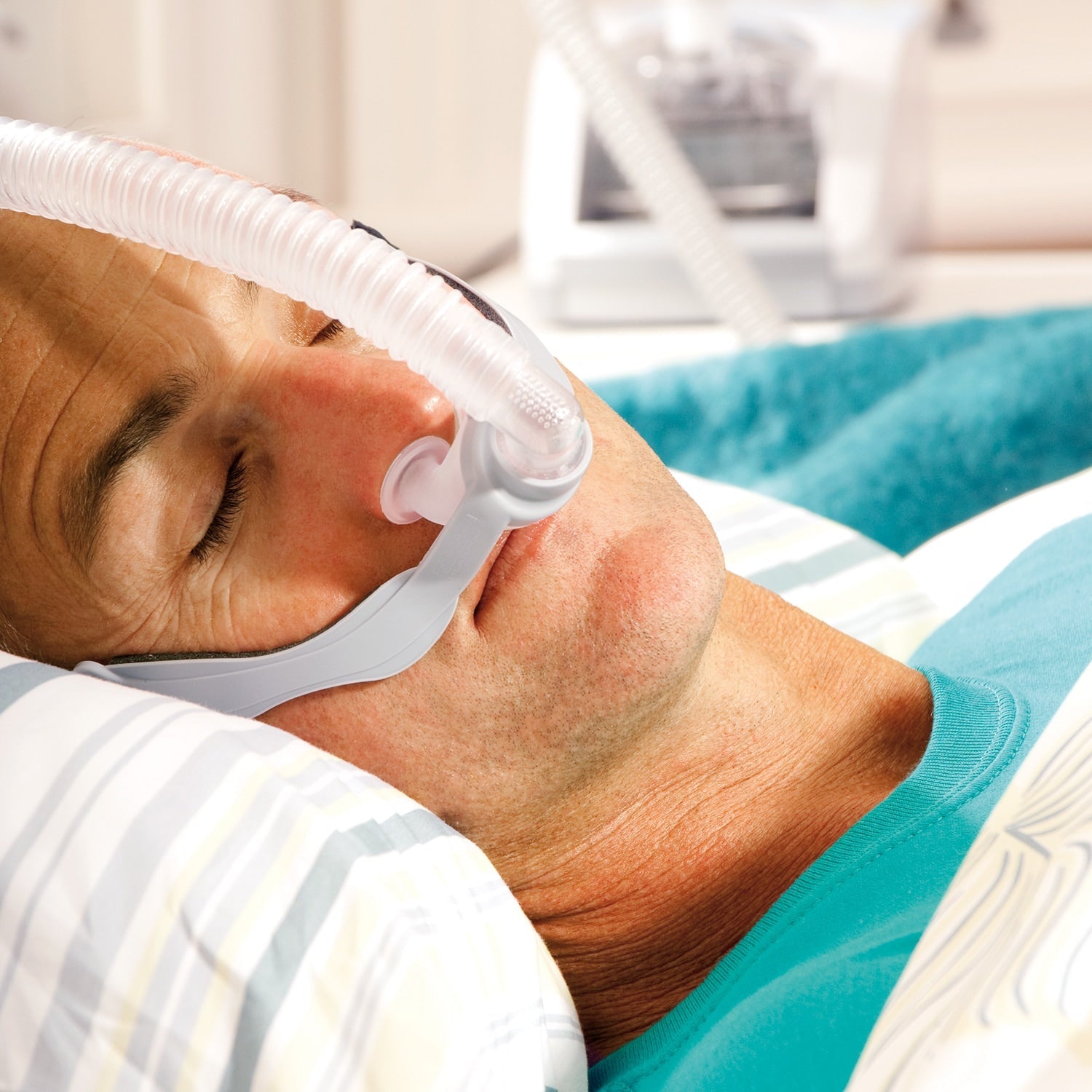 Opus 360 Nasal Pillows CPAP Mask FitPack with Headgear 缩略图 4